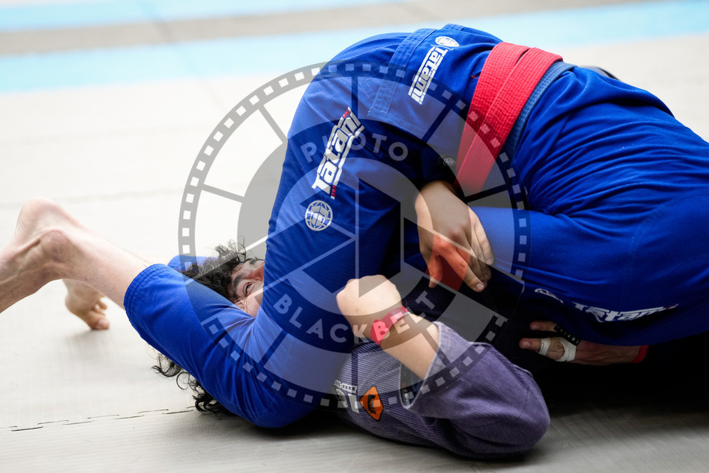 20250920PBB1741 | Athletes compete during the AJP Tour Hamburg International Jiu-Jitsu Championship, on September 20, 2025 in Hamburg, Germany. © Chiara Dazi / photoblackbelt