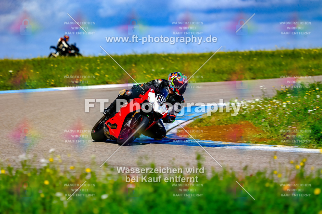 _OUR5303 | Hier findet Ihr Bilder von Touristenfahrten auf der Nürburgring Nordschleife oder von anderen Veranstaltungen die ich besucht habe. Viel Spass beim Durch Schauen 