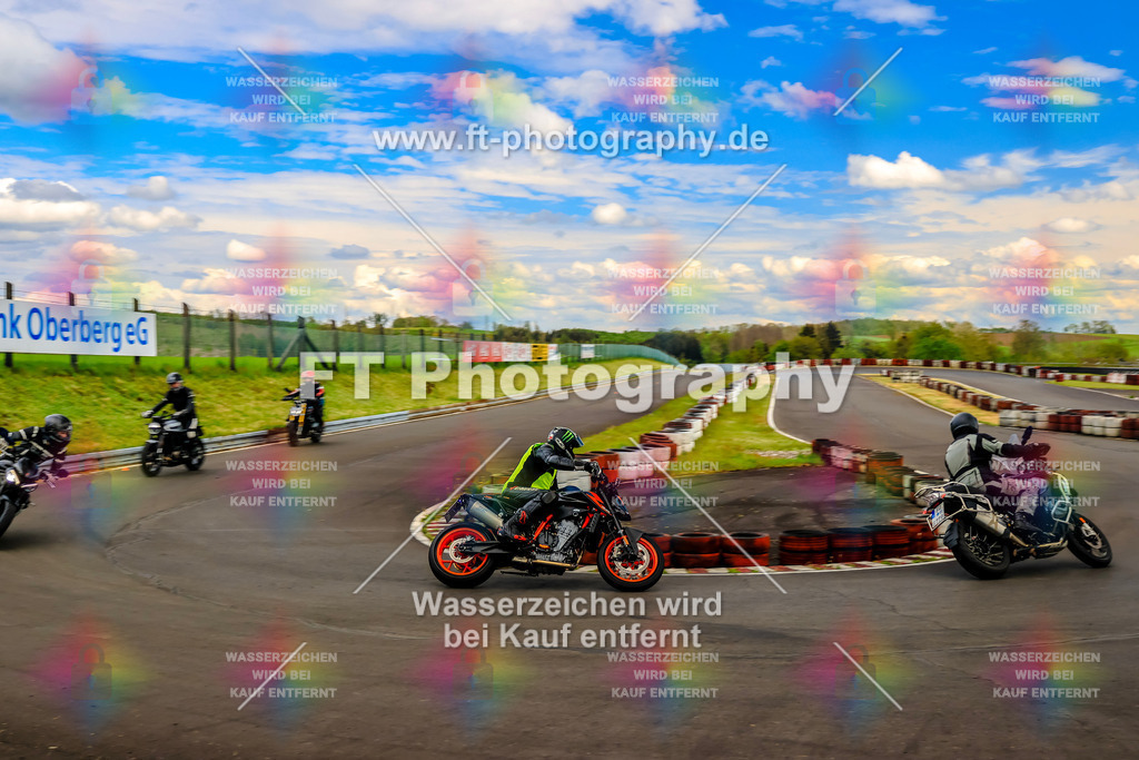 _OTO3694 | Hier findet Ihr Bilder von Touristenfahrten auf der Nürburgring Nordschleife oder von anderen Veranstaltungen die ich besucht habe. Viel Spass beim Durch Schauen 