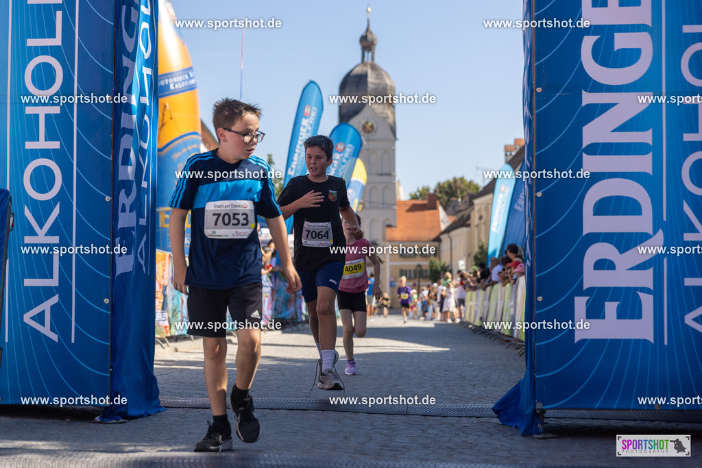 VJ__3491 | Stadtlauf Erding 2025 #stadtlauferding #erdingstadtlauf #stadtlauf_erding #laufmotivation #trisporterding #yourpictrs #sportshot_your_pictrs