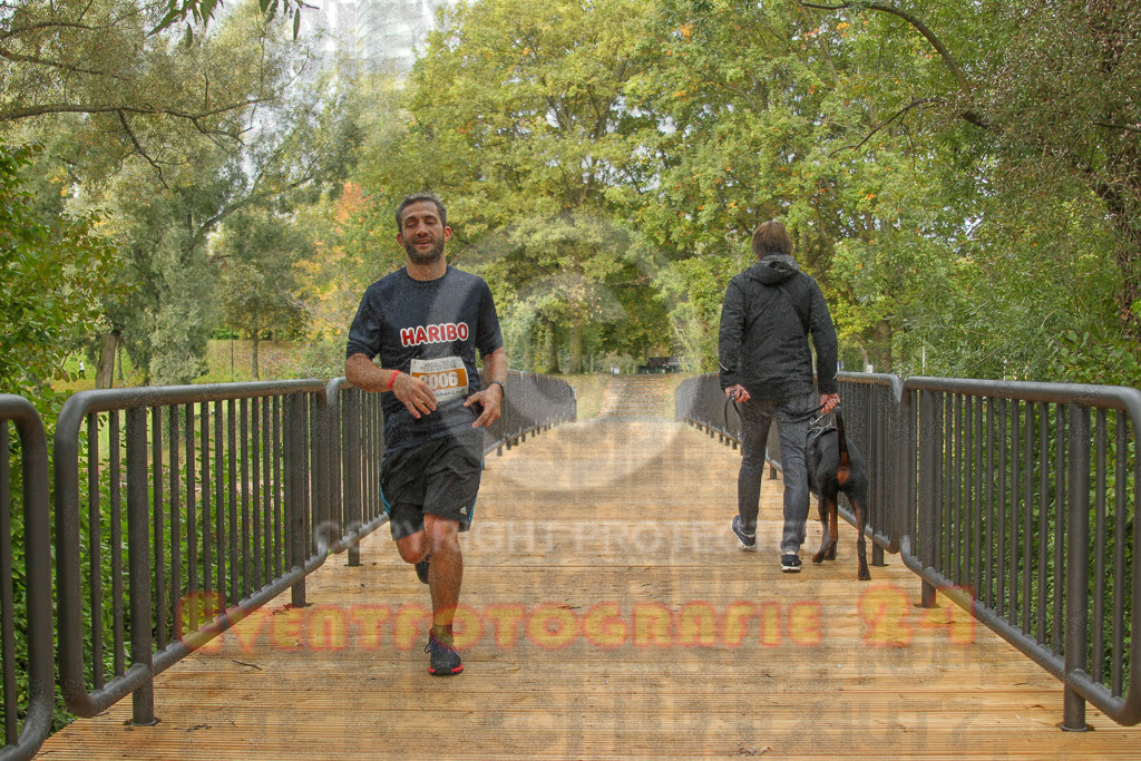 231015_1039_EV4_1634 | Sportfotografie im Rhein-Sieg Kreis, Köln, Bonn, NRW, Rheinland Pfalz, Hessen, etc. Unser Tätigkeitsfeld umfasst den Laufsport vom Volkslauf über den Marathon, Duathlon, Triathon bis zum Ultralauf wie Kölnpfad Ultra oder Schindertrail.