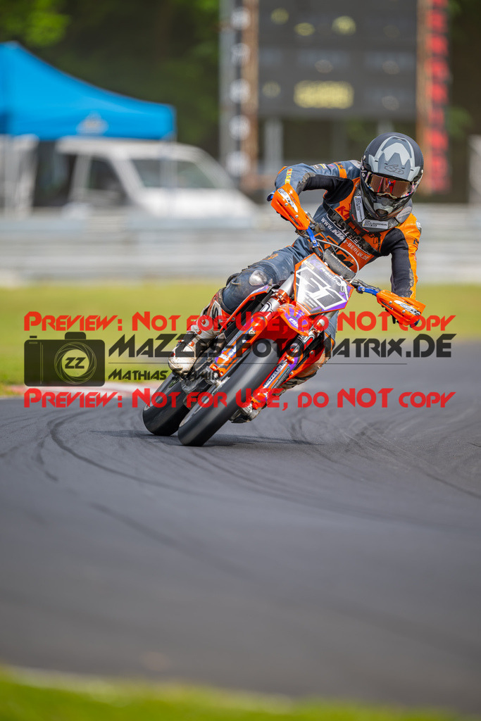 MaZZes-Fotomatrix-20260508-52648 | G4