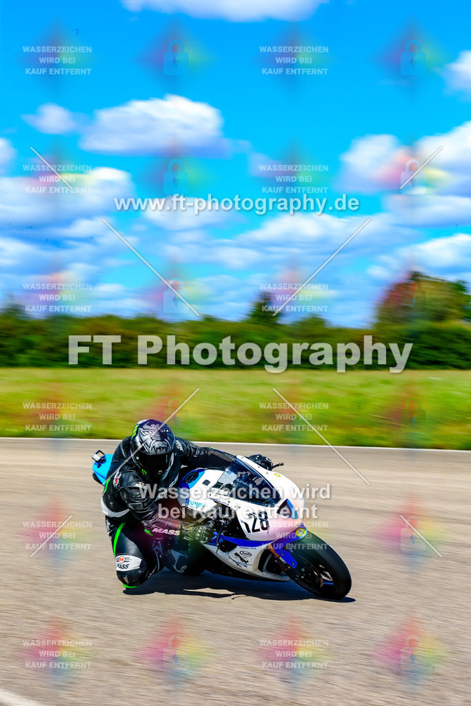 _OUR6408 | Hier findet Ihr Bilder von Touristenfahrten auf der Nürburgring Nordschleife oder von anderen Veranstaltungen die ich besucht habe. Viel Spass beim Durch Schauen 