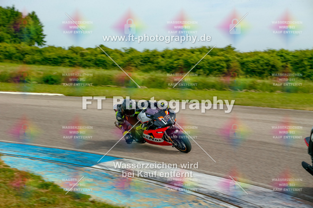 _MOT0961 | Hier findet Ihr Bilder von Touristenfahrten auf der Nürburgring Nordschleife oder von anderen Veranstaltungen die ich besucht habe. Viel Spass beim Durch Schauen 