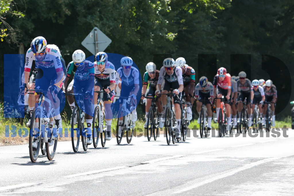 SES_DEUTOU20250821-22 | bond - Realisiert mit Pictrs.com