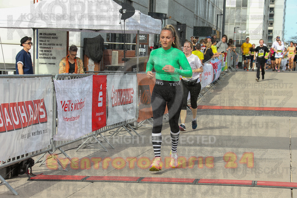250920_1334_EX1_5554 | Sportfotografie im Rhein-Sieg Kreis, Köln, Bonn, NRW, Rheinland Pfalz, Hessen, etc. Unser Tätigkeitsfeld umfasst den Laufsport vom Volkslauf über den Marathon, Duathlon, Triathon bis zum Ultralauf wie Kölnpfad Ultra oder Schindertrail.