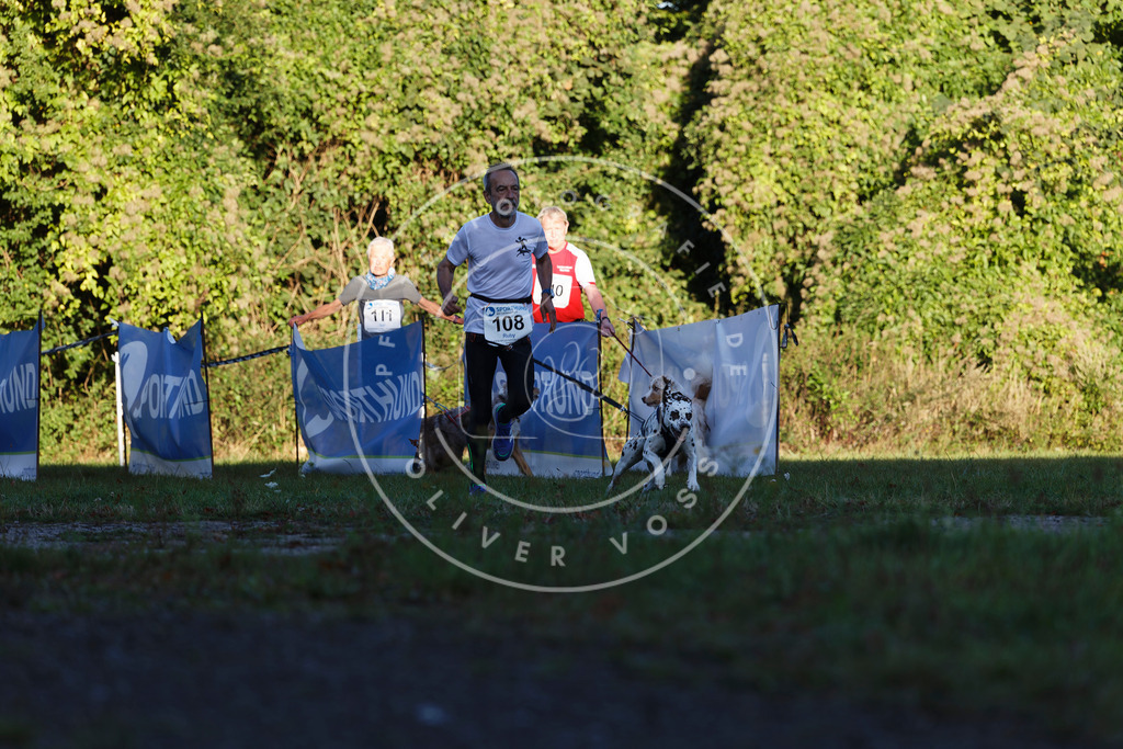 0L8A4545 | Hundefotografie, Tierfotograf, Pfotenfotografie, Fotoshooting Hund, Hunde Portrait, Hundesport, Hundeportraits, Heideshooting, Hunde, Sportfotograf, Hundefotograf, Turnierhundsport, THS,  - Realisiert mit Pictrs.com