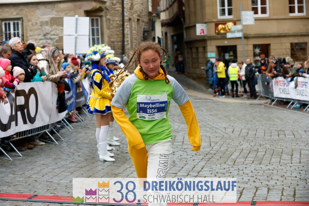 1700m Stadtwerke Jugendlauf | 3 Koenigslauf 2024 1700m Stadtwerke Jugendlauf - Realisiert mit Pictrs.com