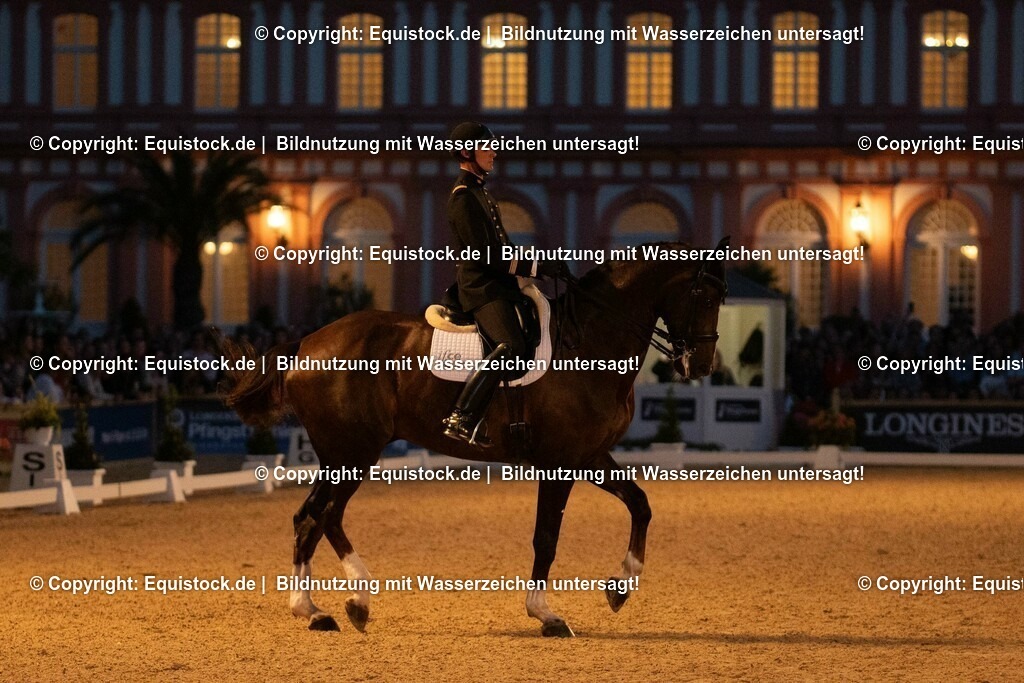 20230528_Flutlicht-Kür_0183 | equistock