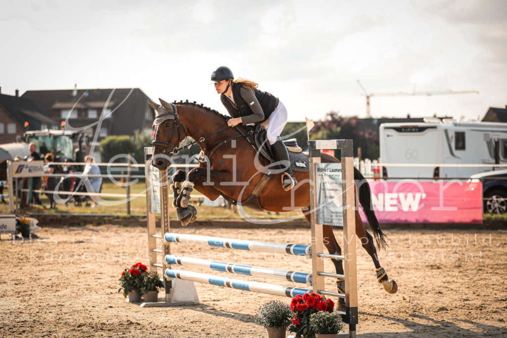 01.FrSpE00275 | Leoni Ertmer Photography - Realisiert mit Pictrs.com