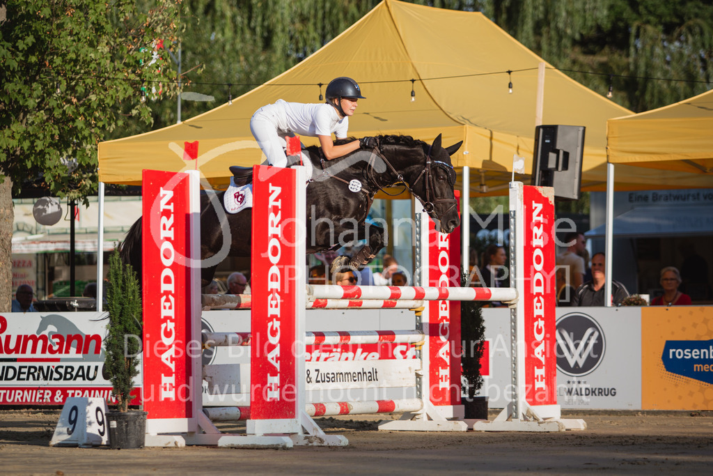 220825_Delbrueck_PonyTrophy-249 | Deine schönsten Turniermomente als professionelle Fotos! Entdecke hochwertige Pferdesport-Fotografie im Online-Shop. Jetzt Fotos finden & bestellen!