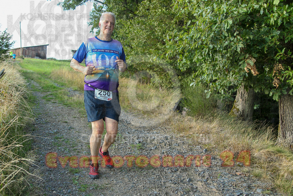 250801_1940_EV4_8860 | Sportfotografie im Rhein-Sieg Kreis, Köln, Bonn, NRW, Rheinland Pfalz, Hessen, etc. Unser Tätigkeitsfeld umfasst den Laufsport vom Volkslauf über den Marathon, Duathlon, Triathon bis zum Ultralauf wie Kölnpfad Ultra oder Schindertrail.