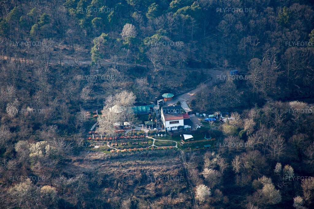 Luftbild: Zeter Berghaus im Ortsteil Diedesfeld in Neustadt im Bundesland Rheinland-Pfalz in Deutschland.Foto: IMG_086511.jpg vom 18.03.2016 durch Werner Riehm/FLY-FOTO.deAuflösung des Originals: 5170 x 3447 pxZeter Berghaus \xe2\x80\x93 M. Sojka