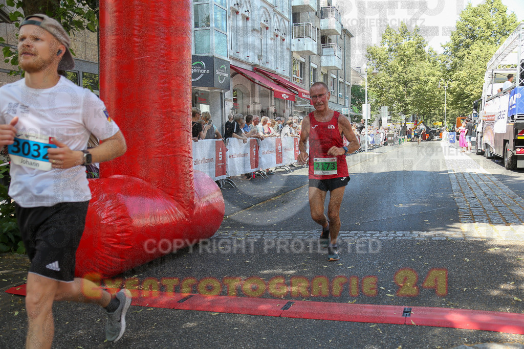 250621_1202_EX1_4702 | Sportfotografie im Rhein-Sieg Kreis, Köln, Bonn, NRW, Rheinland Pfalz, Hessen, etc. Unser Tätigkeitsfeld umfasst den Laufsport vom Volkslauf über den Marathon, Duathlon, Triathon bis zum Ultralauf wie Kölnpfad Ultra oder Schindertrail.