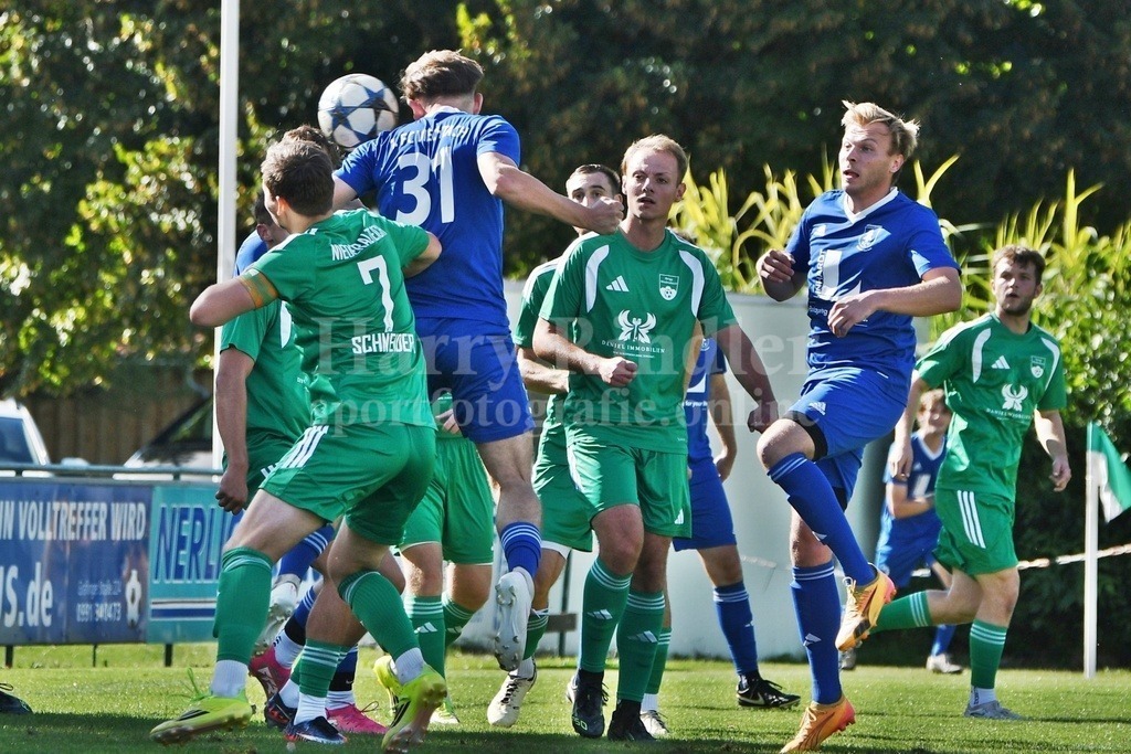 SpVgg Niederalteich : 1. FC Viechtach | Das 0:1 für Viechtach durch Sebastian Köppl  (#31) - Realisiert mit Pictrs.com