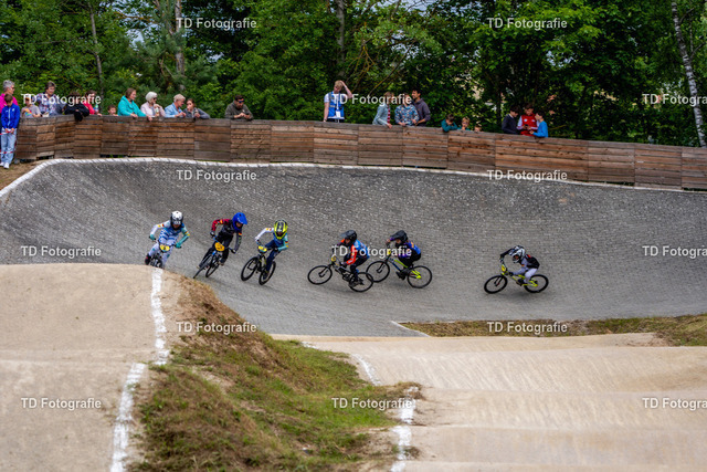 BayBMX2026-06309 | Fotogalerie von Thomas Dettweiler mit Eventbildern und lizenzfreien Fotos. Perfekt als Wandbild, für Büro, Website oder private Nutzung. - Realisiert mit Pictrs.com