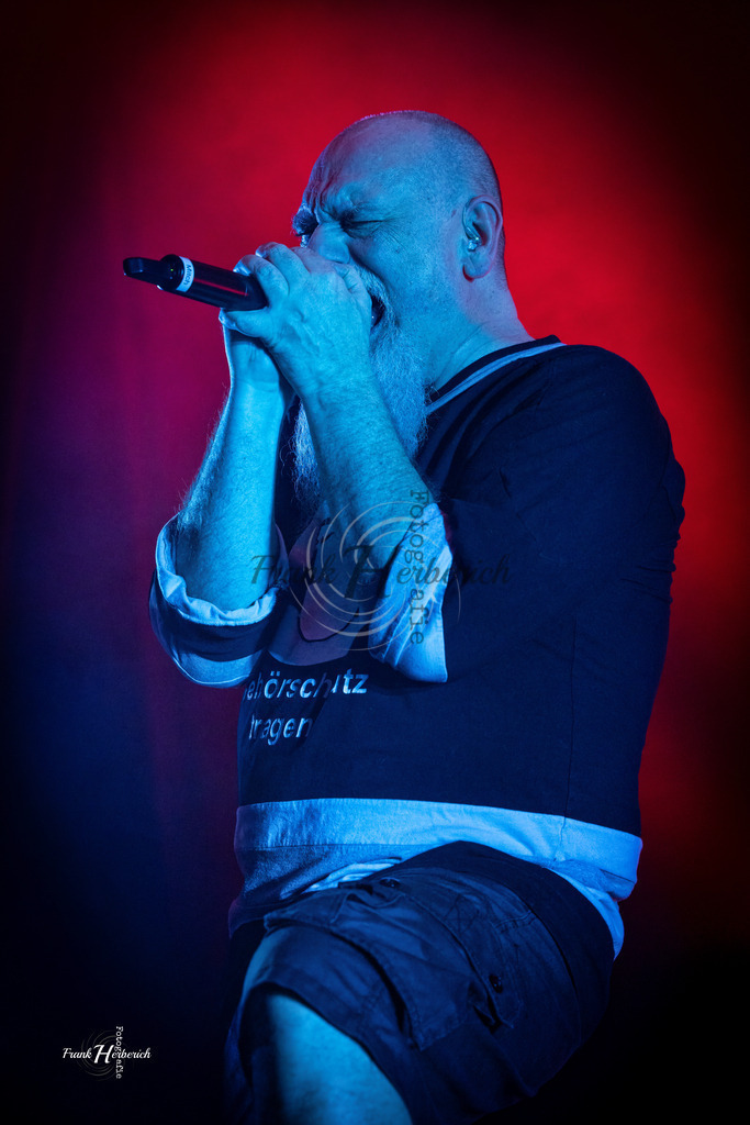 Justice Geiselwind 21.03.2026 | Frank Herberich Fotografie, Frank Herberich, Fotografie, Hochzeit, Portrait, St. Peter Ording, Ording, Westerhever, Nordsee, Frank Fotografie, Hardheim,  Odenwald,Walldürn, Band,Eventfotografie - Realisiert mit Pictrs.com