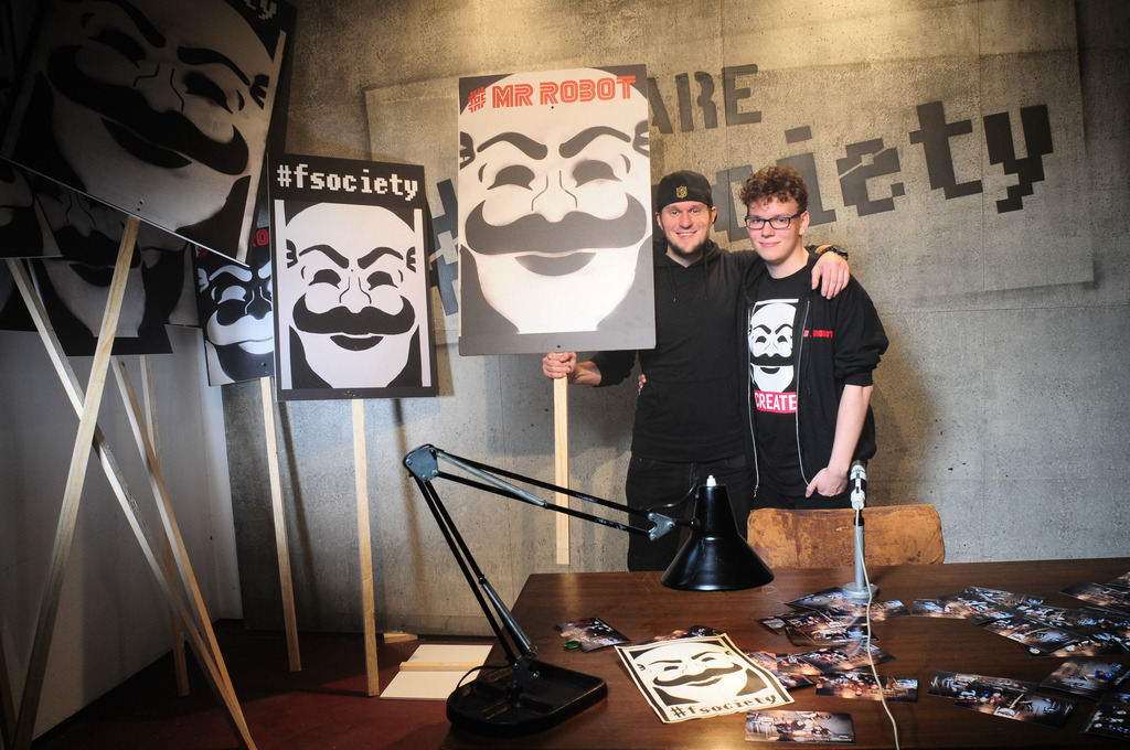 0144_fsociety | Mr. Robot - fsociety - Realisiert mit Pictrs.com