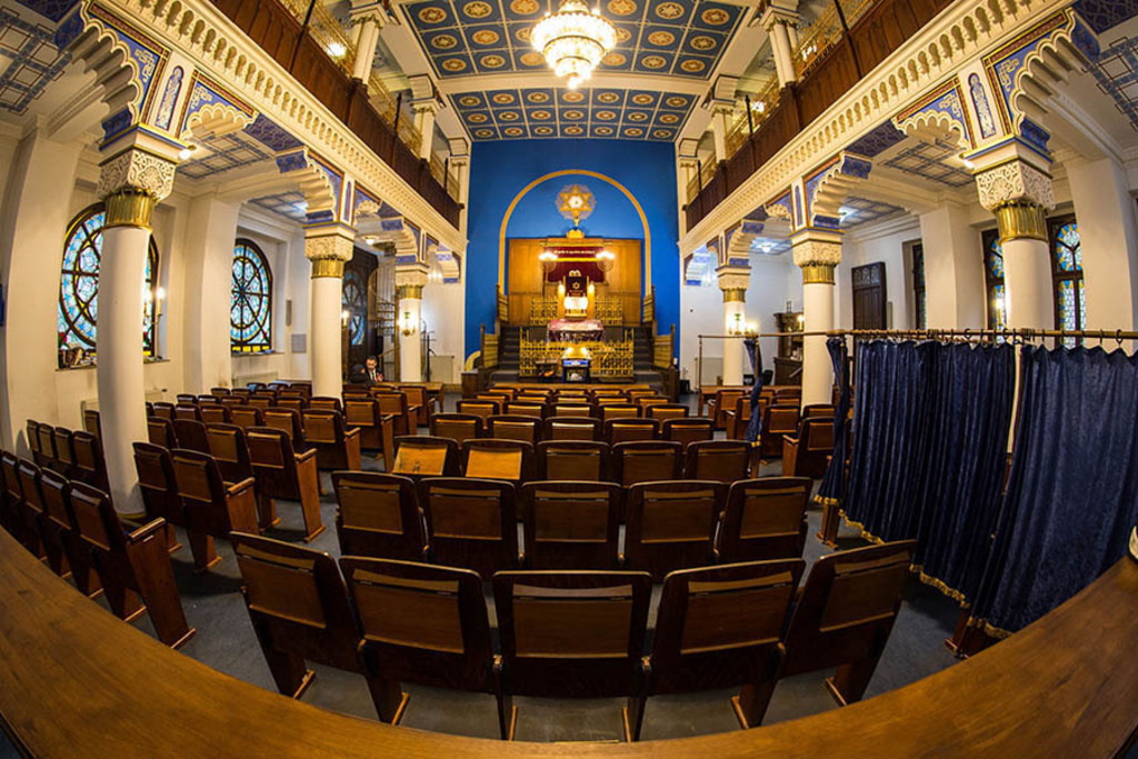 Foto: Leipzig - Brodyer Synagoge | Das Team hinter BILDLEXIKON LEIPZIG bündelt historische wie aktuelle Informationen über die Stadt Leipzig in Text und Bild auf einer Plattform und stellt diese der interessierten Öffentlichkeit zur Verfügung.