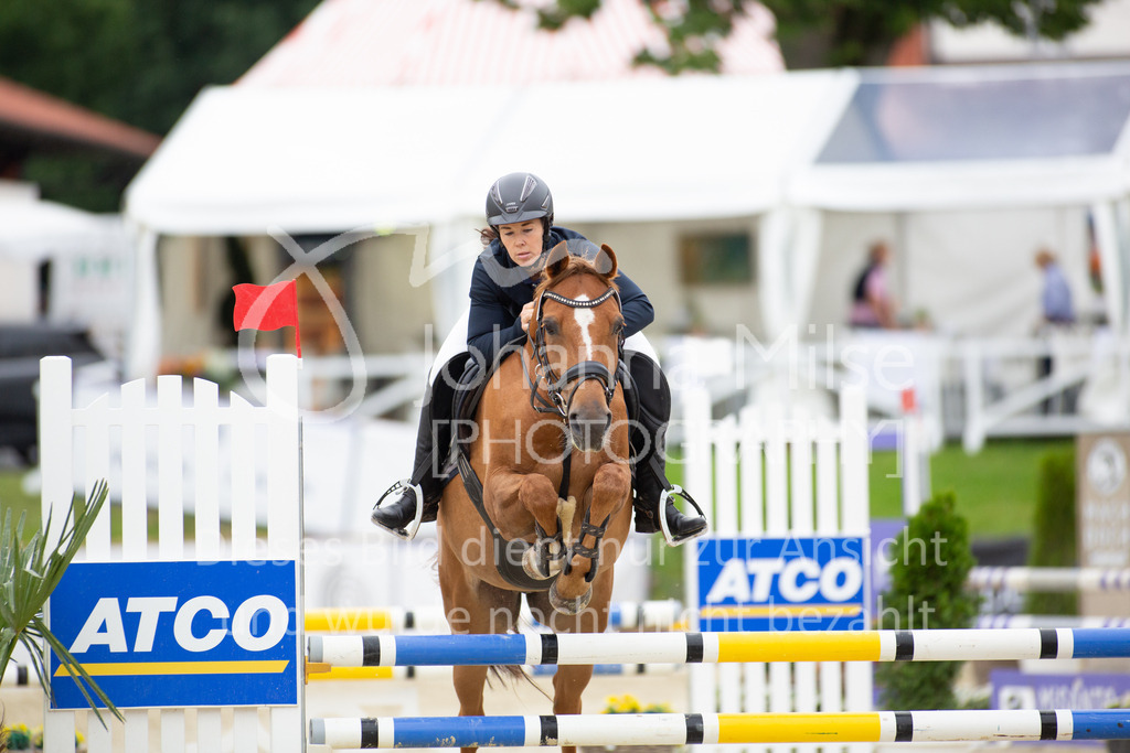 230729_BHO_Stil-A2_2_FS035 | Deine schönsten Turniermomente als professionelle Fotos! Entdecke hochwertige Pferdesport-Fotografie im Online-Shop. Jetzt Fotos finden & bestellen!