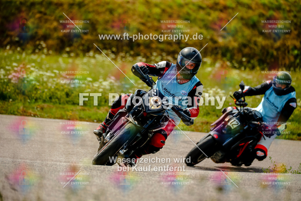 Chambley Juli-2978 | Hier findet Ihr Bilder von Touristenfahrten auf der Nürburgring Nordschleife oder von anderen Veranstaltungen die ich besucht habe. Viel Spass beim Durch Schauen 