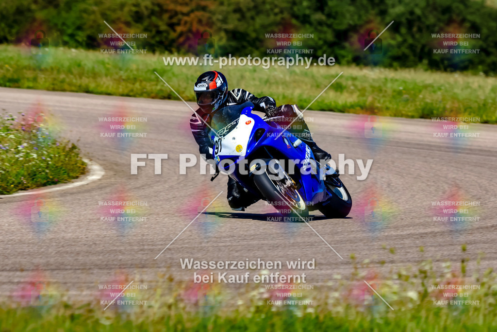 097-3378 | Hier findet Ihr Bilder von Touristenfahrten auf der Nürburgring Nordschleife oder von anderen Veranstaltungen die ich besucht habe. Viel Spass beim Durch Schauen 