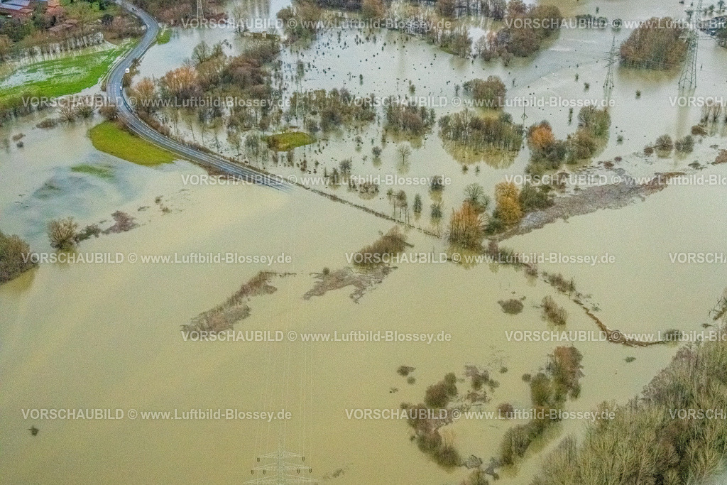 Hamm231204843 | Luftbild vom Hochwasser der Lippe, Weihnachtshochwasser 2023, Fluss Lippe tritt nach starken Regenfällen über die Ufer, Überschwemmungsgebiet Naturschutzgebiet Lippeaue Stockum am RWE Generation SE Kraftwerk Gersteinwerk, Rünthe, Bergkamen, Ruhrgebiet, Nordrhein-Westfalen, Deutschland