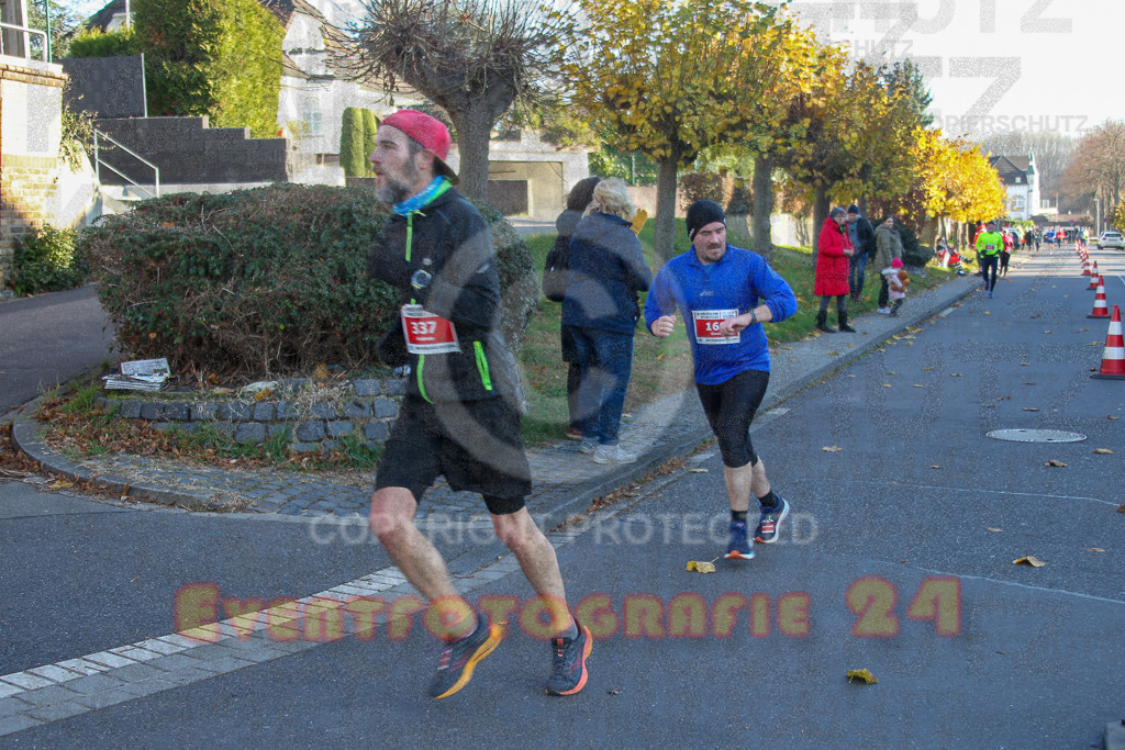 241201_1223_EV4_2317 | Sportfotografie im Rhein-Sieg Kreis, Köln, Bonn, NRW, Rheinland Pfalz, Hessen, etc. Unser Tätigkeitsfeld umfasst den Laufsport vom Volkslauf über den Marathon, Duathlon, Triathon bis zum Ultralauf wie Kölnpfad Ultra oder Schindertrail.
