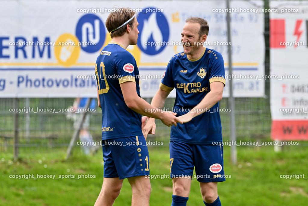 ATUS Velden vs. SV Dellach Gail | Jubel ATUS Velden Mannschaft, #10 Lukas Lausegger ATUS Velden, #7 Mario Kröpfl ATUS Velden, ATUS Velden vs. SV Dellach Gail, ATUS Velden vs. SV Dellach Gail am 03.05.2025 in Velden (Wald Arena Velden), Austria, (Photo by Bernd Stefan)