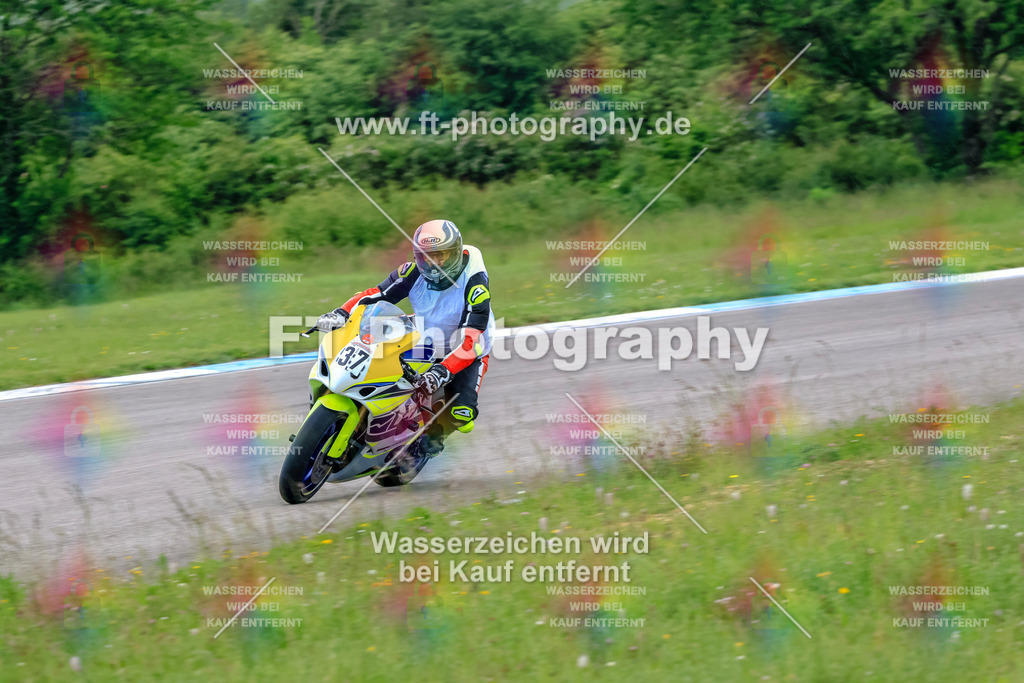 MotoTeam-3206 | Hier findet Ihr Bilder von Touristenfahrten auf der Nürburgring Nordschleife oder von anderen Veranstaltungen die ich besucht habe. Viel Spass beim Durch Schauen 