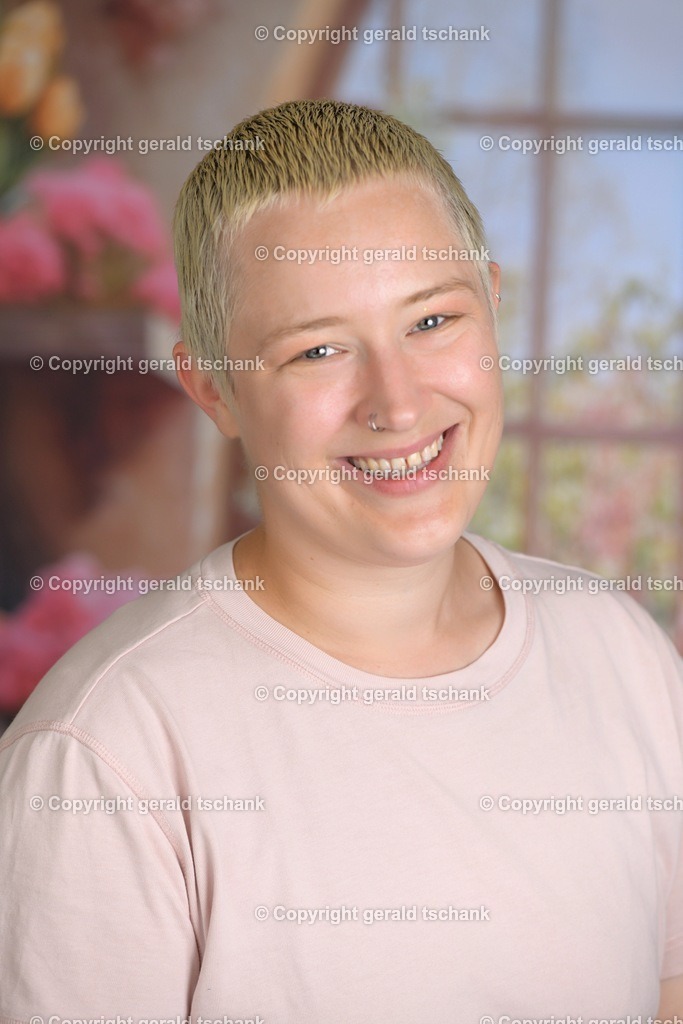 DSC_5394kor | Wählen Sie hier bitte Ihr bestes Foto aus, mit diesem Bild wird Ihr Set produziert. Sollten Sie kein Bild wählen oder mehrere suchen wir das Beste aus!