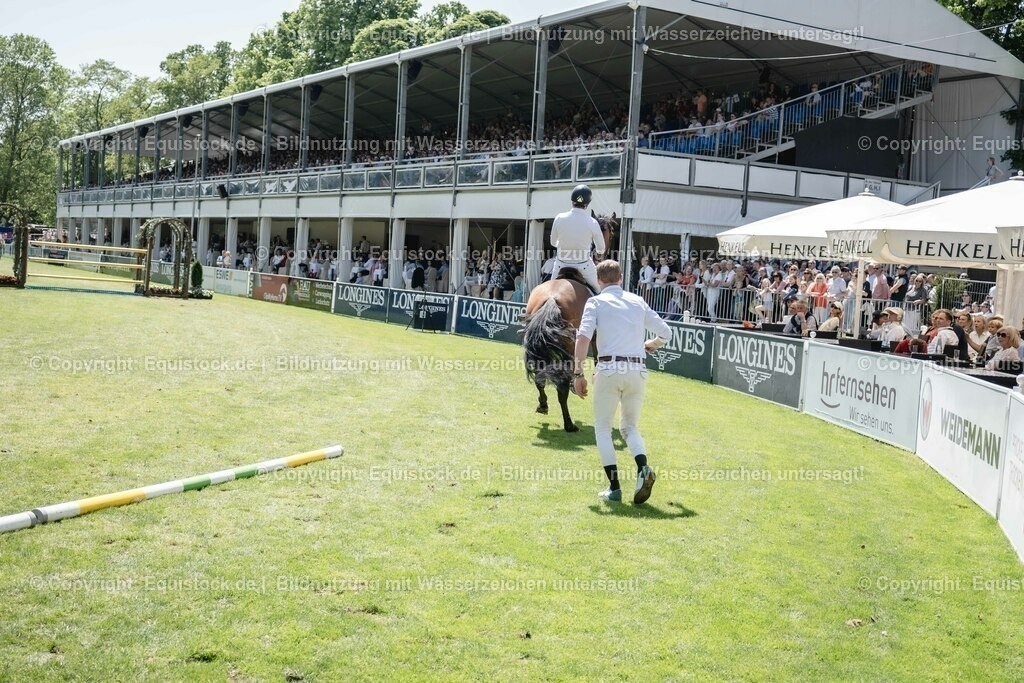 20230528_Jump-and-Drive_0122 | equistock