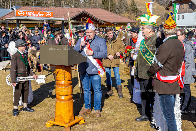 Bärentreiben in Steuerberg | Bildershop von pixelworld.at - Realisiert mit Pictrs.com