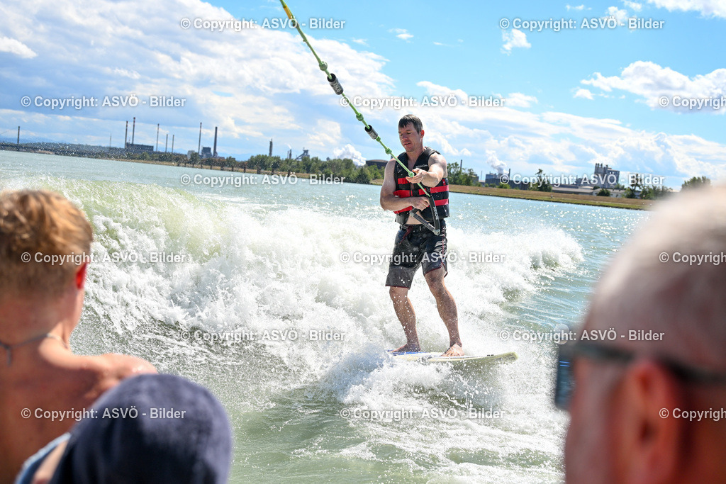 ASVÖ_ City Surf Days 2026_ 22.08.2026-159 | bilder.asvo-sport - Realisiert mit Pictrs.com