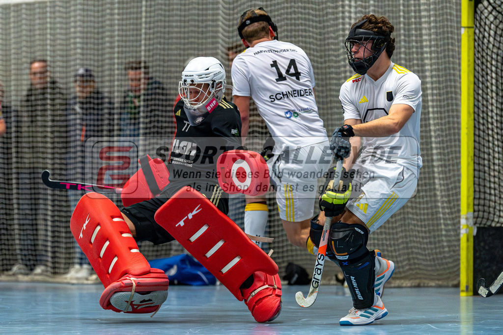 SM_20241218-D5A_6686-Verbessert-RR | 1.Bundesliga Hallenhockey  (M) HPC - HTHC