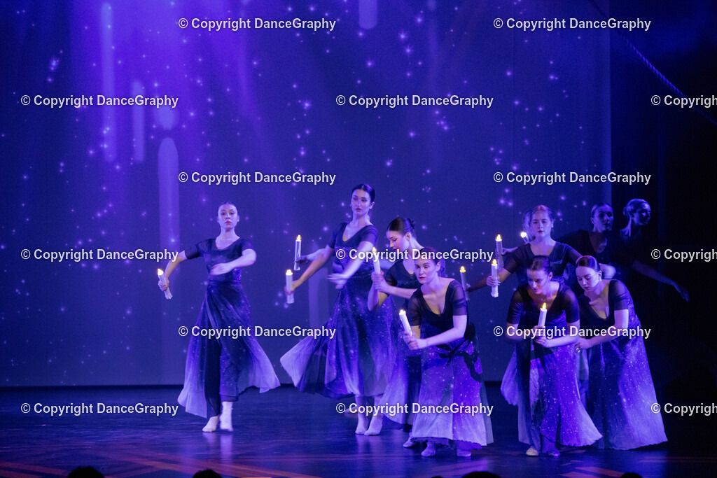 GPHY2383 | DanceGraphy - Realisiert mit Pictrs.com