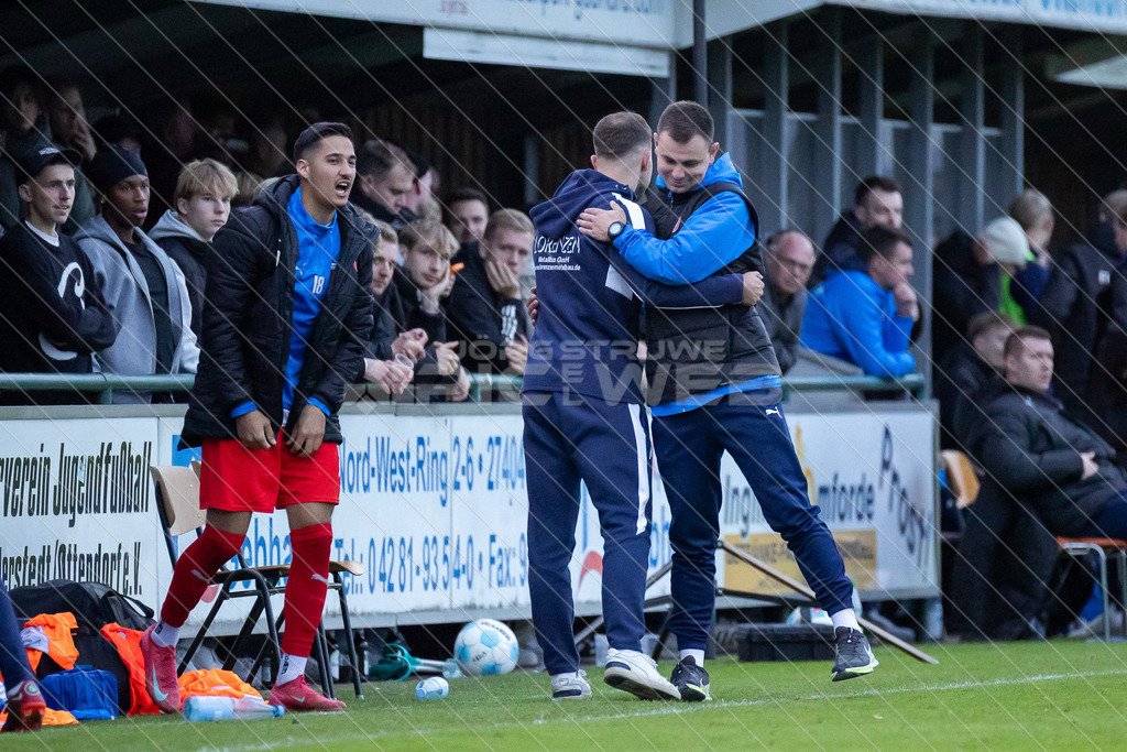 20251004_Picselweb-Fotografie_1R3_4714_web | Bezirkspokal Viertelfinale, SV Ahlerstedt/Ottendorf - SV Drochtersen/Assel II, Ergebnis 0:3. Foto: Jörg Struwe - picselweb.de - Realisiert mit Pictrs.com