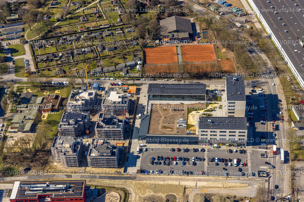 Herne250301842 | Luftbild, Kaiserquartier Herne, Baustelle mit Neubau einer Wohnanlage und Wohnsiedlung Hochhaus, Tennisplätze TC Emschertal, Baukau, Herne, Ruhrgebiet, Nordrhein-Westfalen, Deutschland