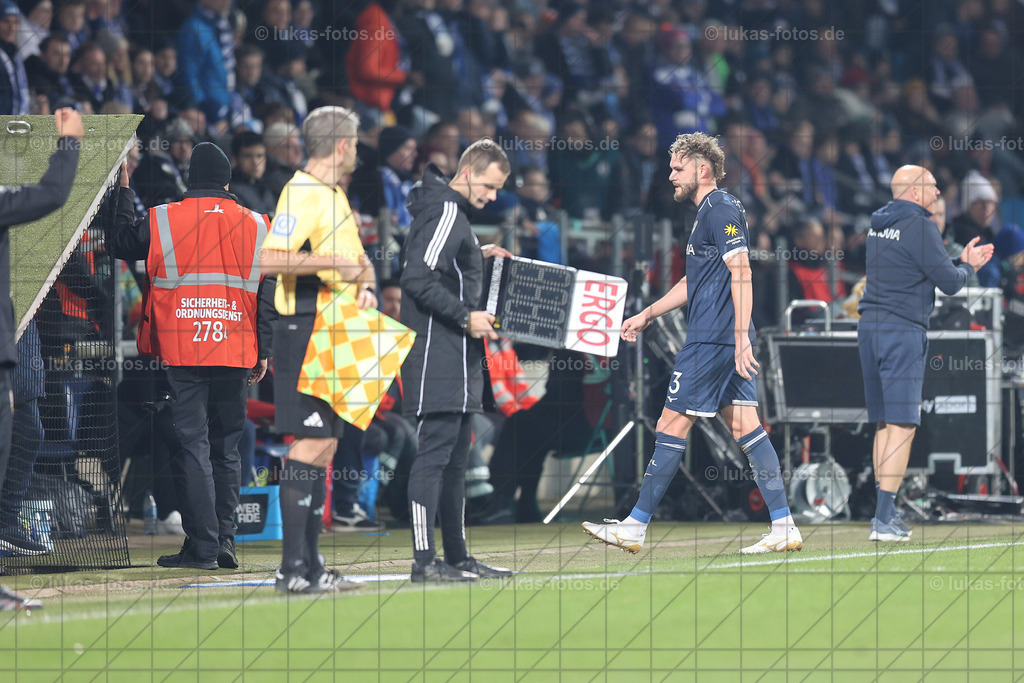 2025-12-03 Strompf geht Bochum - Stuttgart DFB Pokal Foto Lukas 130 | Luftbilder Castrop-Rauxel und Fotos vom VfL Bochum kaufen im Webshop der Bilder von Jens Lukas: lukas-fotos - Realisiert mit Pictrs.com