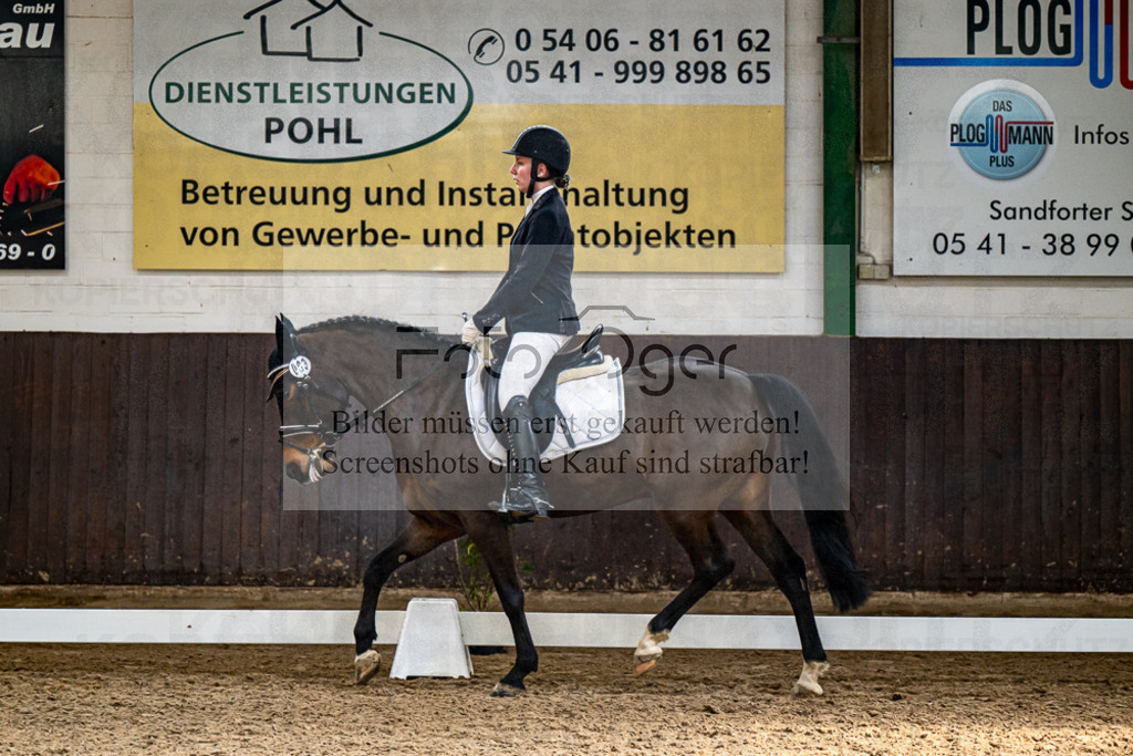 20240310-DOS_0803 | Entdecke hochwertige Reitturnierfotos von Foto Oger. Professionell, emotional und authentisch – jetzt Lieblingsmomente im Shop bestellen.Deutschlandweite Turnierfotografie. - Realisiert mit Pictrs.com