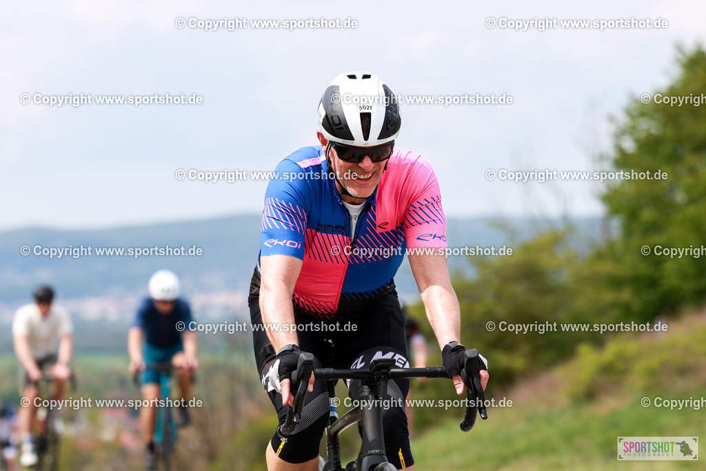 686_AR6_1630 | Neusiedlersee Radmarathon 2026@sportshot_your_pictrs #yourpictures#roadtowm2029 #nrm #neusiedlerseeradmarathon #neusiedlersee #neusiedlerseetourismus #burgenland #mörbisch #nrm26 #burgenlandtourismus #voglundco #poweredbyburgenlandtourismus #radsport #rad #marathon #ucigranfondo #visitburgenland #ucigranfondoworldseries