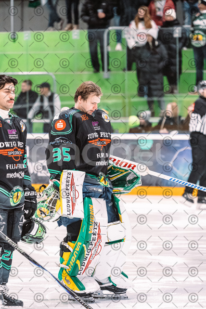 Alligators_vs_Memmingen_05_12_2025-038 | Höchstadt Alligators Fotogalerie: Eishockey-Action aus Franken. Professionelle Spielfotos, Portraits & Stadionbilder zum Download. Jetzt entdecken! - Realisiert mit Pictrs.com