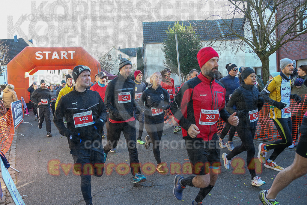 241201_1136_EX1_0478 | Sportfotografie im Rhein-Sieg Kreis, Köln, Bonn, NRW, Rheinland Pfalz, Hessen, etc. Unser Tätigkeitsfeld umfasst den Laufsport vom Volkslauf über den Marathon, Duathlon, Triathon bis zum Ultralauf wie Kölnpfad Ultra oder Schindertrail.