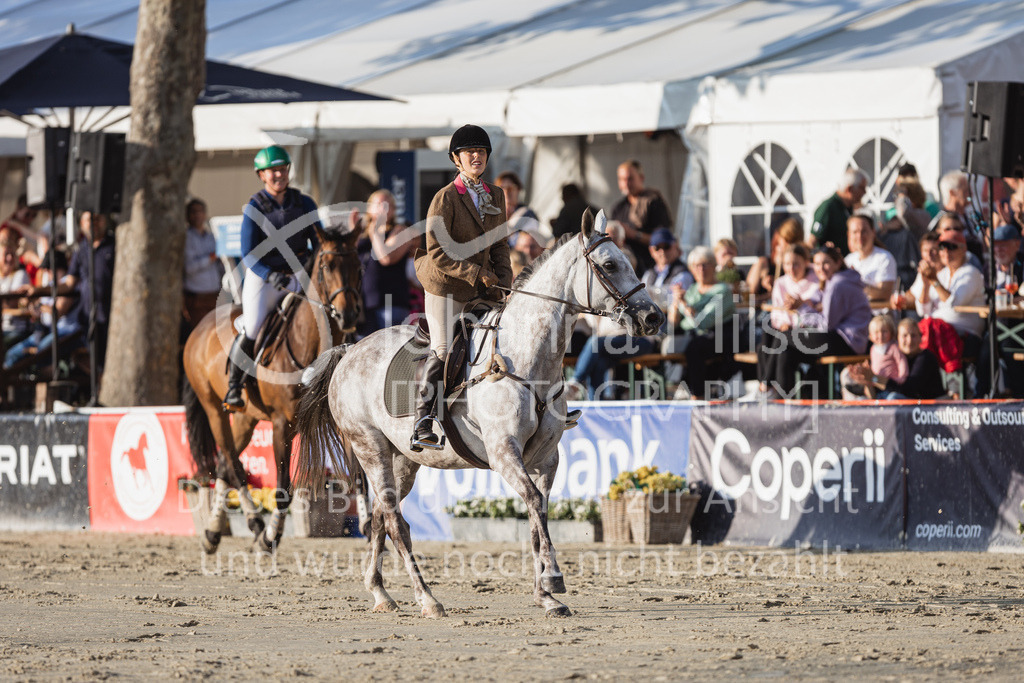 230728_BHO_Showprogramm-561 | Deine schönsten Turniermomente als professionelle Fotos! Entdecke hochwertige Pferdesport-Fotografie im Online-Shop. Jetzt Fotos finden & bestellen!