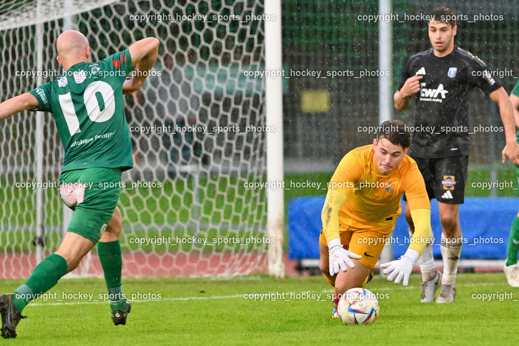 SV Rapid Lienz vs. URC Thal Assling | #10 Dominik Müller Rapid Lienz, SV Rapid Lienz vs. URC Thal Assling, #66 Simon Michael Trojer Thal Assling, #5 Tobias Markus Trojer Thal Assling, SV Rapid Lienz vs. URC Thal Assling am 08.06.2024 in Lienz (Dolomiten Satadion), Austria, (Photo by Bernd Stefan)