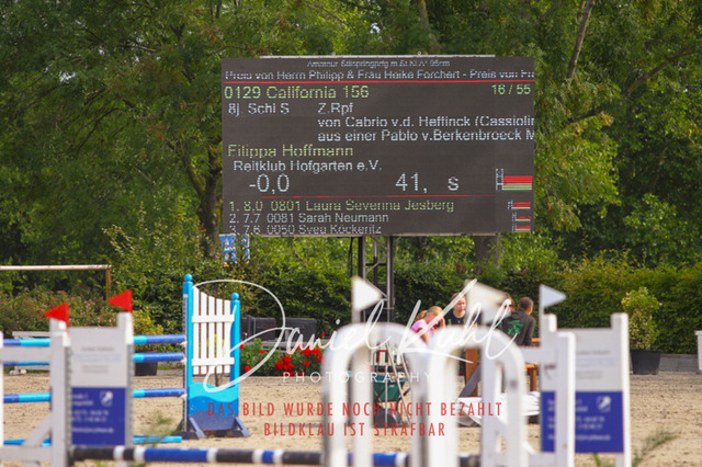 Gut Blee25_Amateuer Stilsprpfg Kl A_0109 | Turniersportfotografie; Pferdefotografie; Dressurfotografie