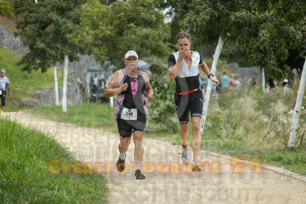 250824_1352_EX1_4062 | Sportfotografie im Rhein-Sieg Kreis, Köln, Bonn, NRW, Rheinland Pfalz, Hessen, etc. Unser Tätigkeitsfeld umfasst den Laufsport vom Volkslauf über den Marathon, Duathlon, Triathon bis zum Ultralauf wie Kölnpfad Ultra oder Schindertrail.
