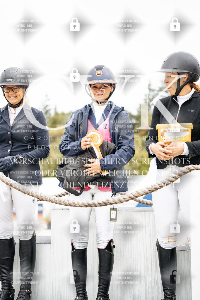 CK703828 | Turnierfotografie Pferdefotografie Trier Rheinland-Pfalz Pferdesport Reitsport Tierfotografie Sportfotografie Pferdevideo Pferdevideografie Equestrianvideography equestrianphotography  - Realisiert mit Pictrs.com