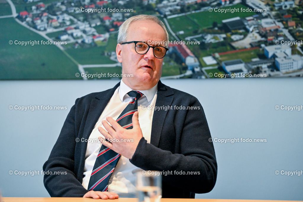 Pressekonferenz Bgm. Freistadt_ 18.12.2023-32 | 18.12.2023, Freistadt, AUT, Pressekonferenz Bgm. zur Bilanz im Bild Christian Gratzl (SP, Bgm. Freistadt)