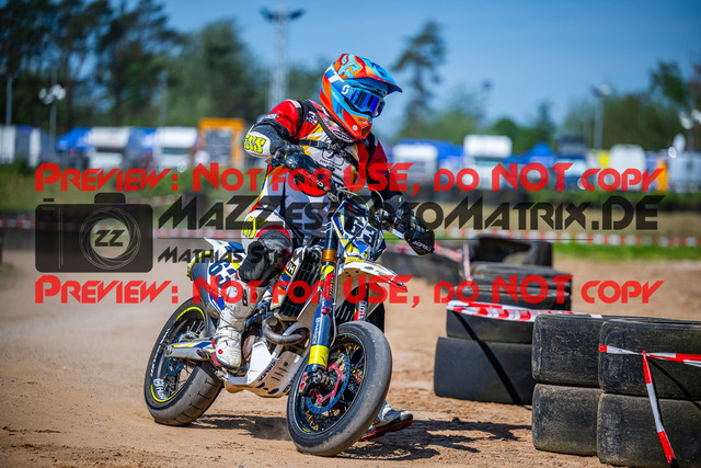 MaZZes_FotoMatrix_240510_6021986_0424 | S2